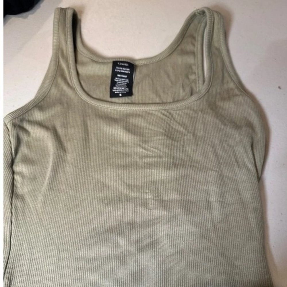 Comfrt Tank Top Women S Sage Green Good Ribbed Scoop Neck RN170537 Sleeveless